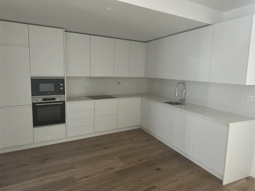 Apartamento T3 para Venda em Moncarapacho e Fuseta