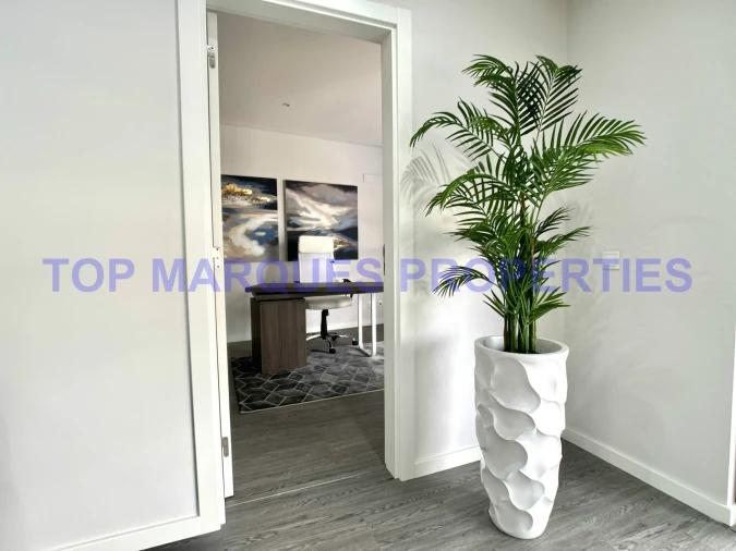 Apartamento T3 para Venda em Quelfes Foto 3