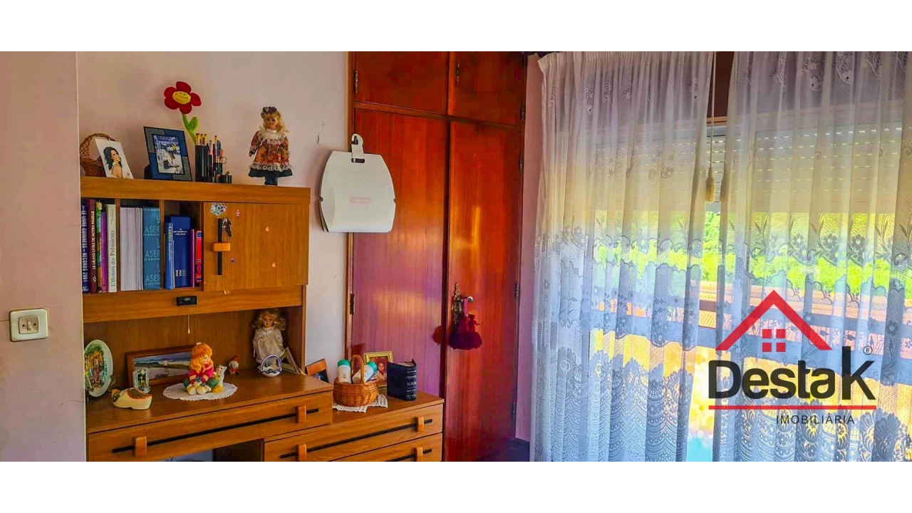 Moradia T5 para Venda em Sul Foto 23