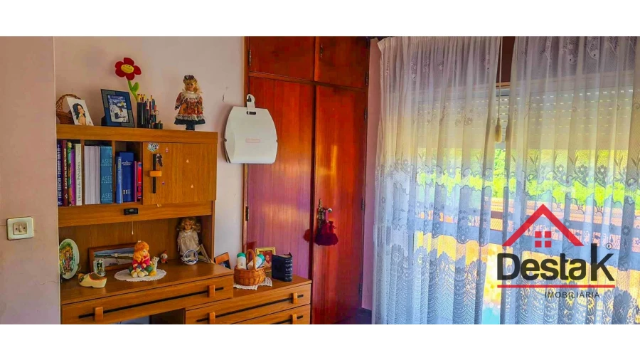 Moradia T5 para Venda em Sul Foto 23