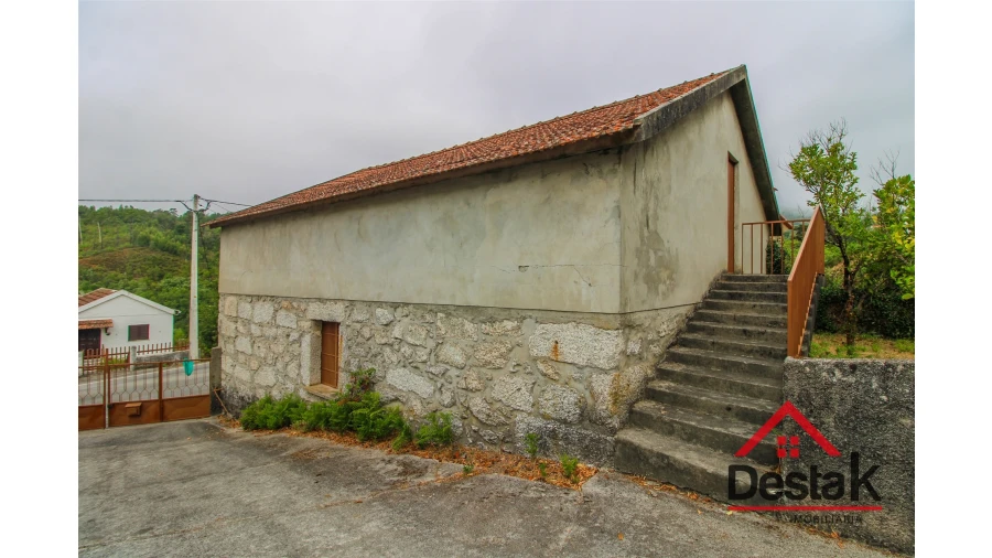 Moradia T5 para Venda em Sul Foto 25