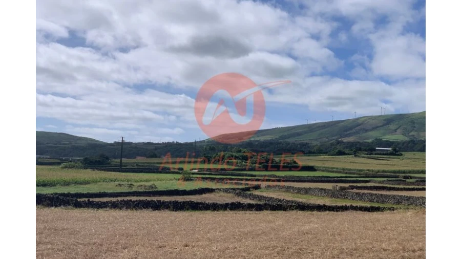 Terreno para Venda em Praia da Vitoria (Santa Cruz) Foto 9