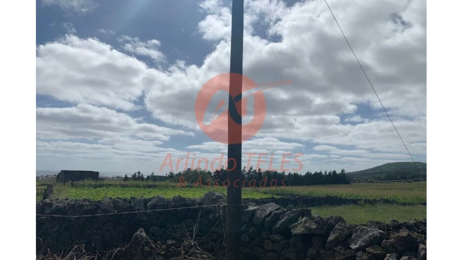 Terreno para Venda em Praia da Vitoria (Santa Cruz) Foto 13