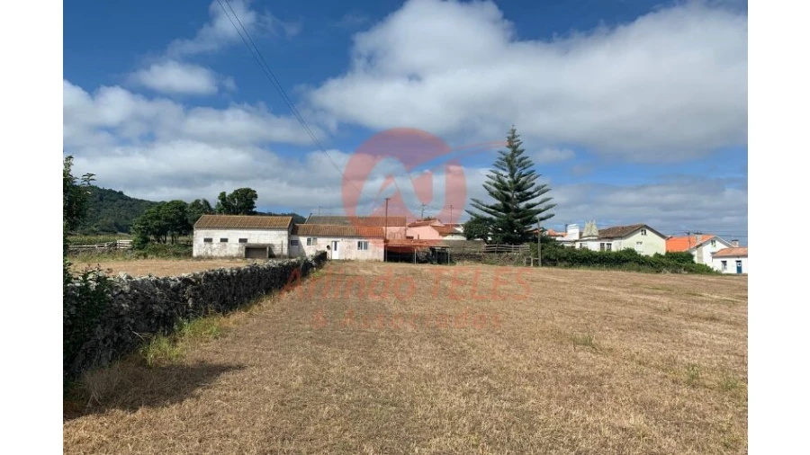 Terreno para Venda em Praia da Vitoria (Santa Cruz) Foto 7