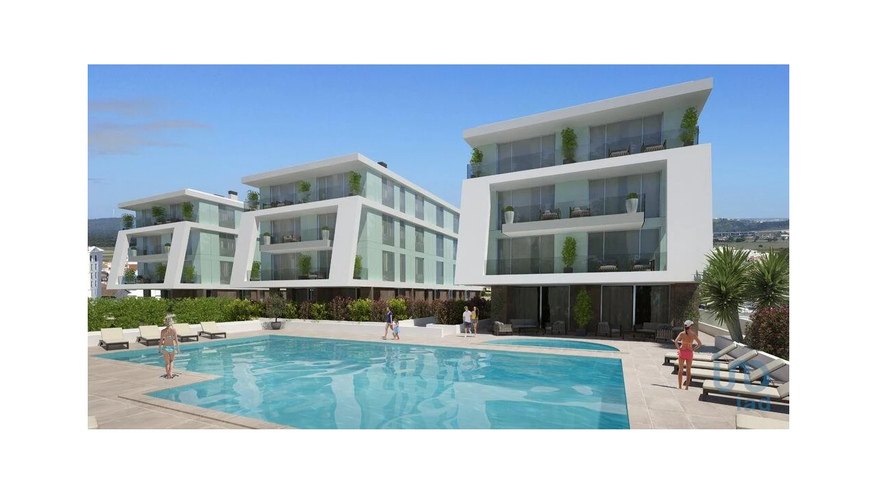 Apartamento T2 para Venda em São Martinho do Porto Foto 3