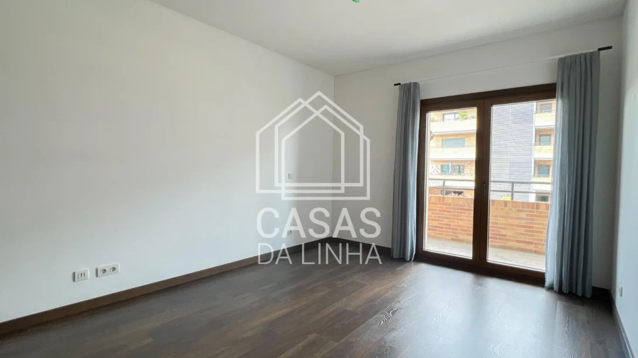 Apartamento T3 para Arrendamento em Moscavide e Portela Foto 13