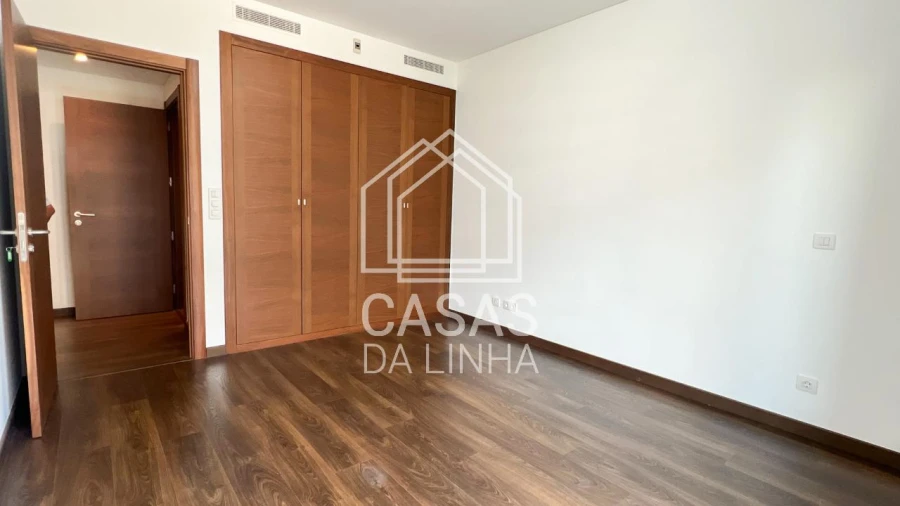 Apartamento T3 para Arrendamento em Moscavide e Portela Foto 14