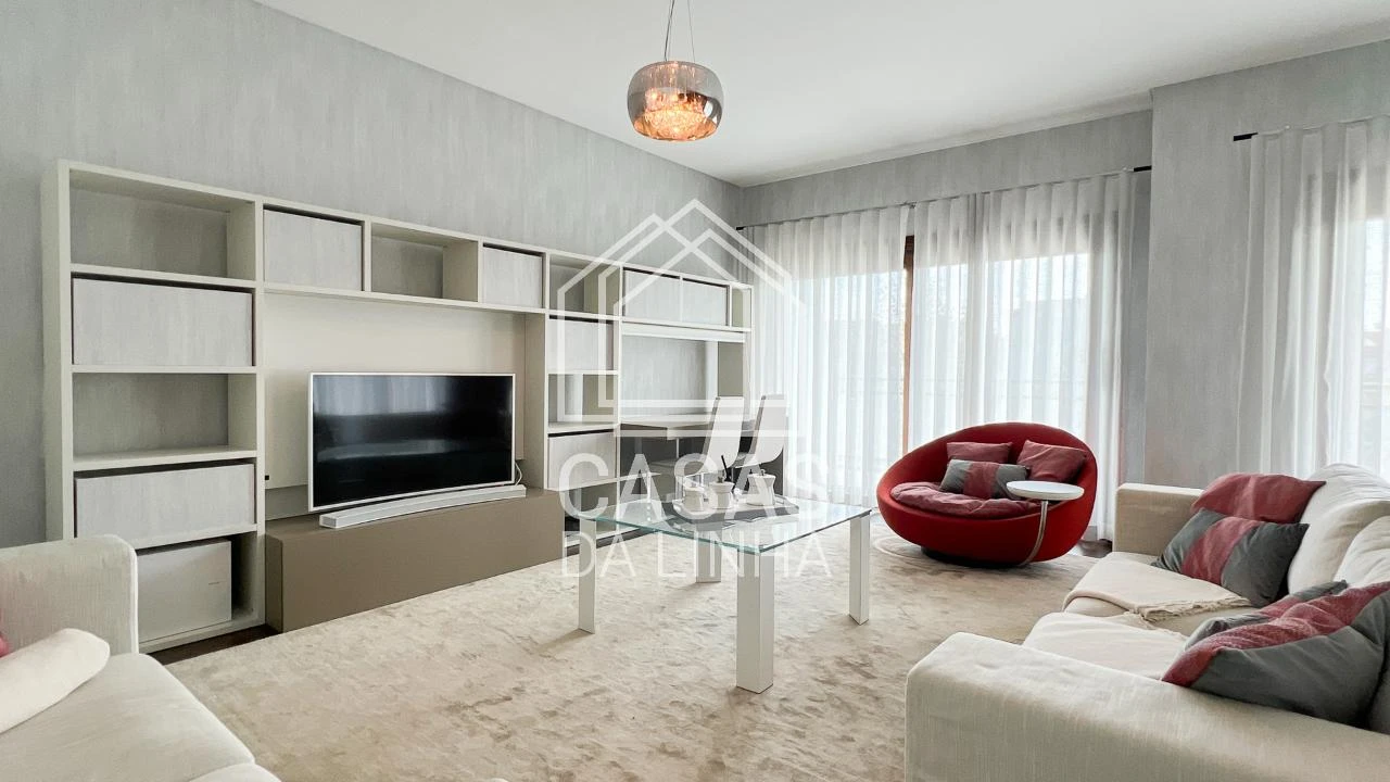 Apartamento T3 para Arrendamento em Moscavide e Portela Foto 3