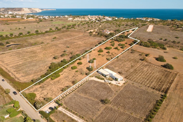 Terreno para Venda em Luz Foto 3