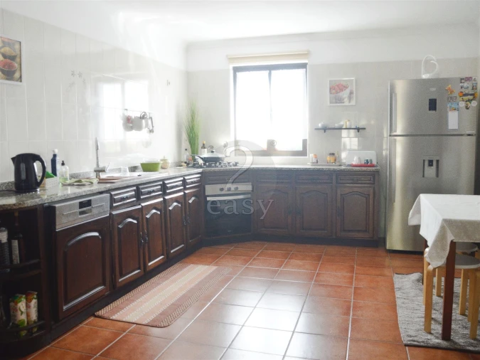 Moradia T4 para Venda em Taide Foto 33