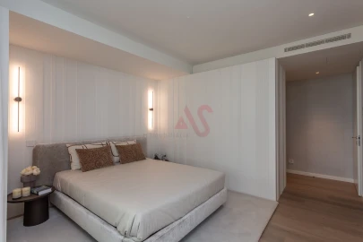 Apartamento T4 para Venda em Marvila