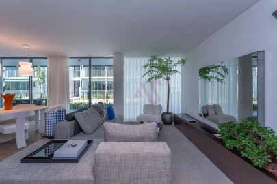Apartamento T4 para Venda em Marvila