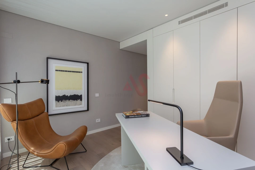 Apartamento T4 para Venda em Marvila Foto 8