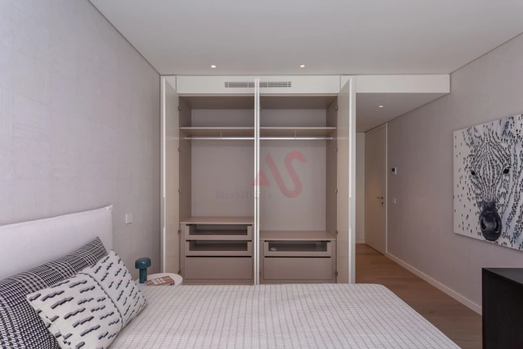 Apartamento T4 para Venda em Marvila Foto 7
