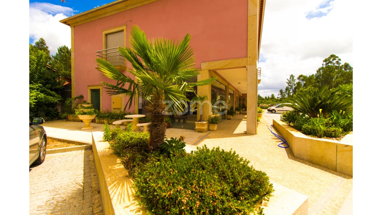 Moradia T3 para Venda em Escariz (São Mamede) e Escariz (São Martinho) Foto 26