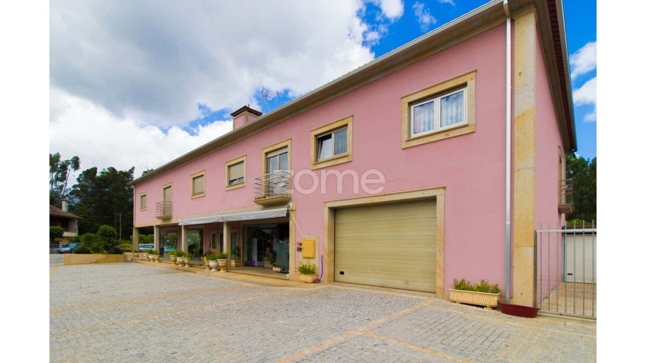 Moradia T3 para Venda em Escariz (São Mamede) e Escariz (São Martinho) Foto 3