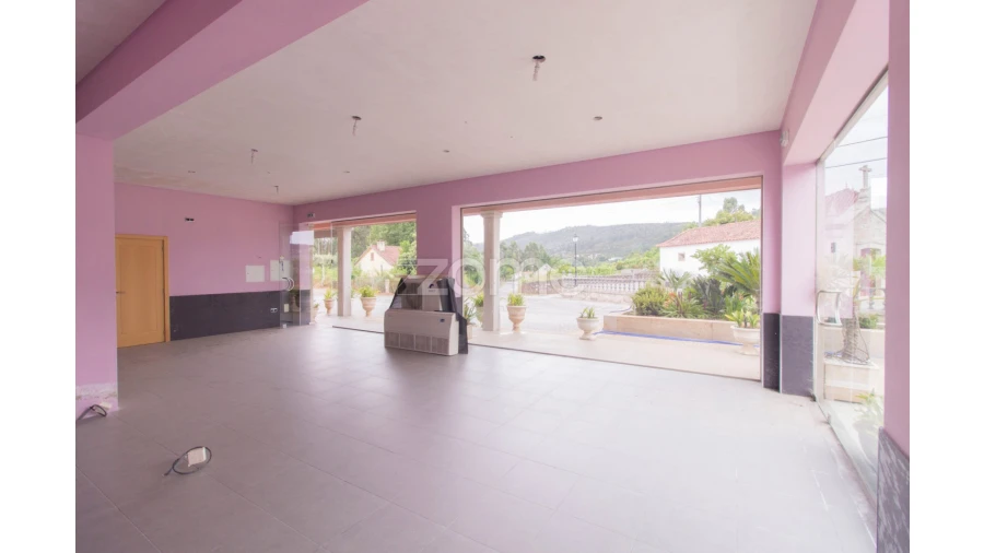 Moradia T3 para Venda em Escariz (São Mamede) e Escariz (São Martinho) Foto 22