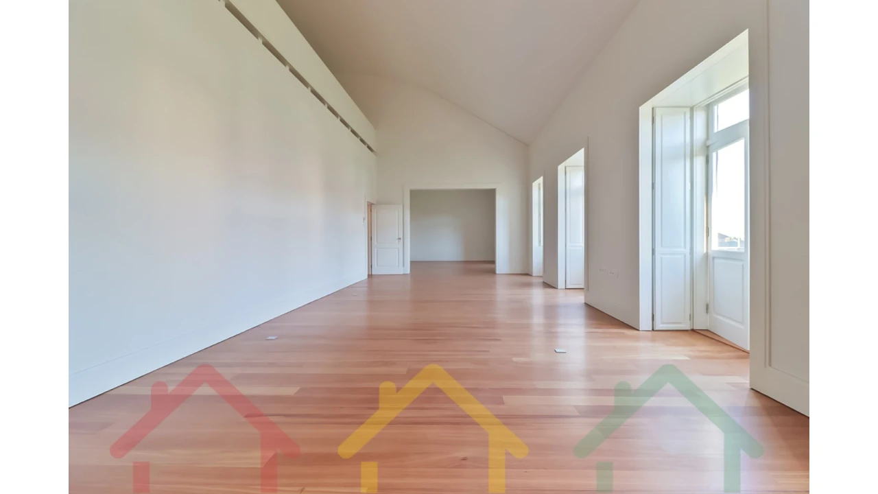 Apartamento T4 para Venda em Paranhos Foto 17