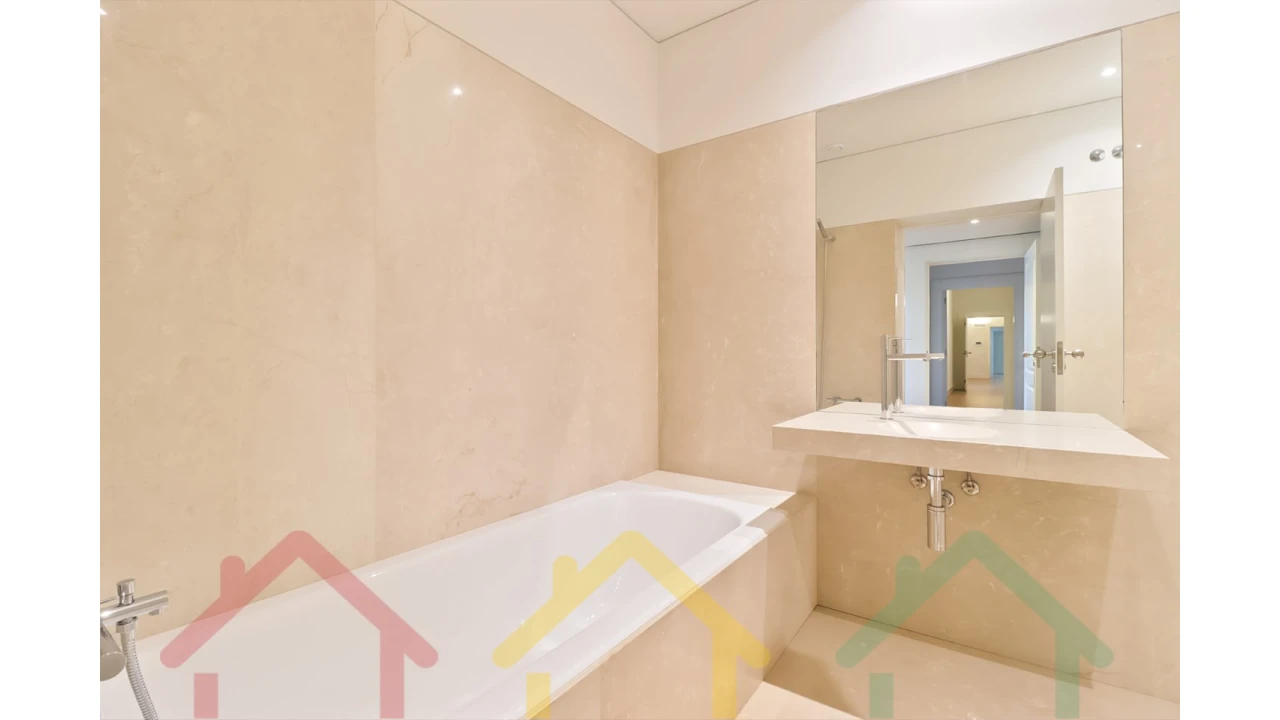 Apartamento T4 para Venda em Paranhos Foto 39