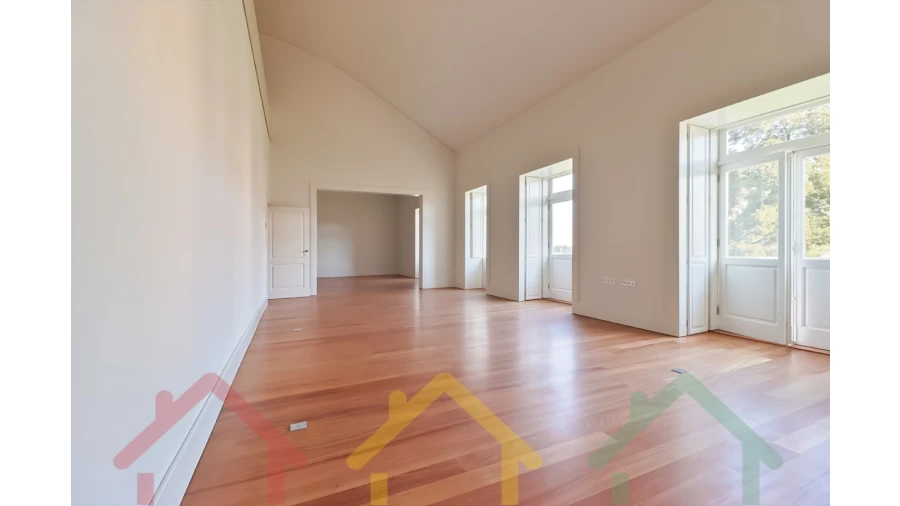 Apartamento T4 para Venda em Paranhos Foto 16
