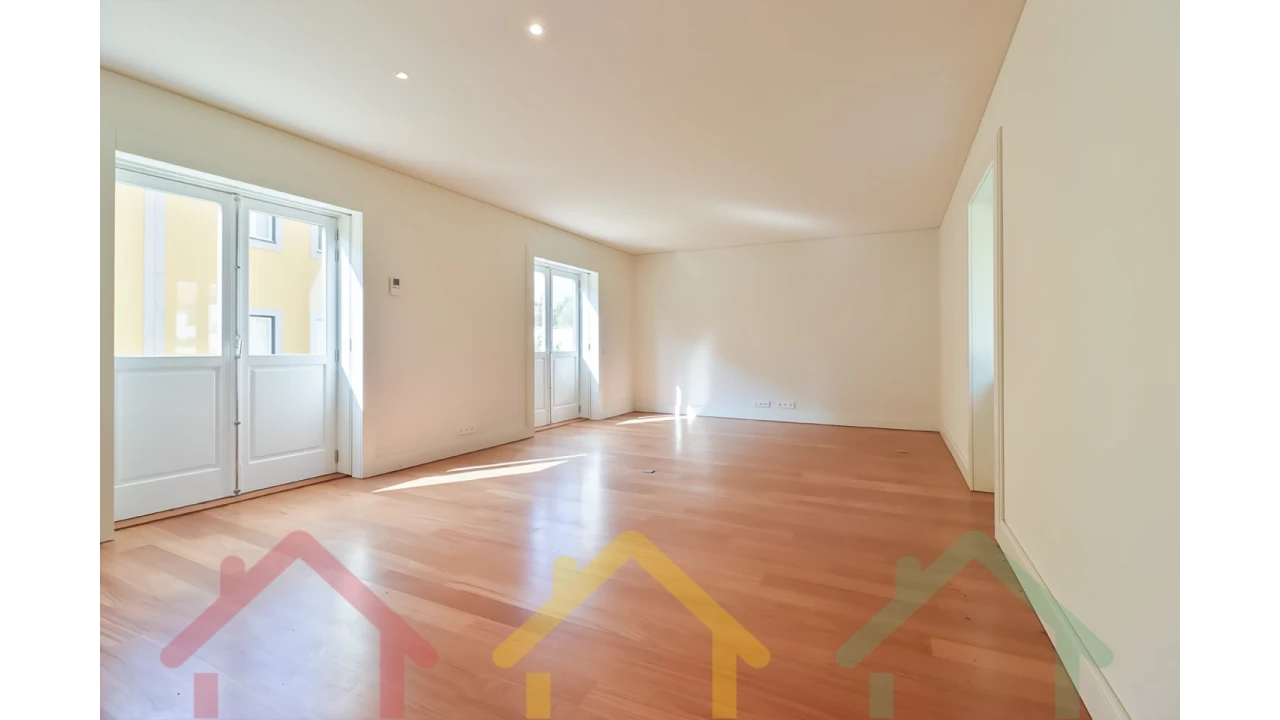 Apartamento T2 para Venda em Paranhos Foto 5