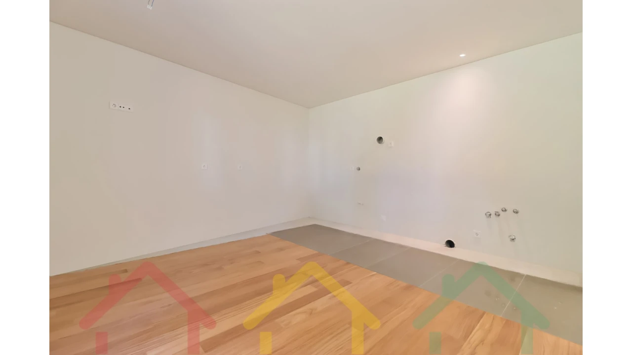 Apartamento T2 para Venda em Paranhos Foto 7