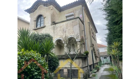 Moradia para Venda em Lordelo do Ouro e Massarelos
