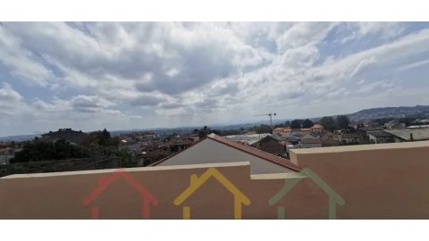 Moradia T7 para Venda em Bonfim