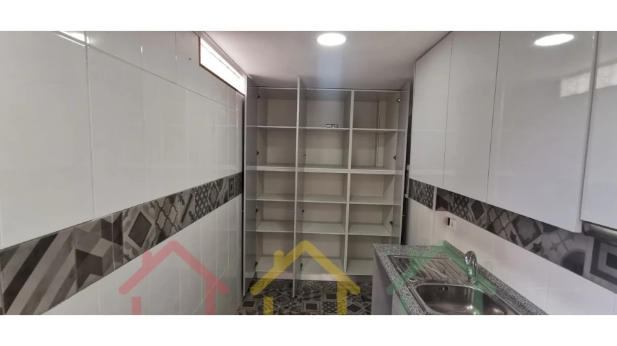 Moradia T7 para Venda em Bonfim Foto 4