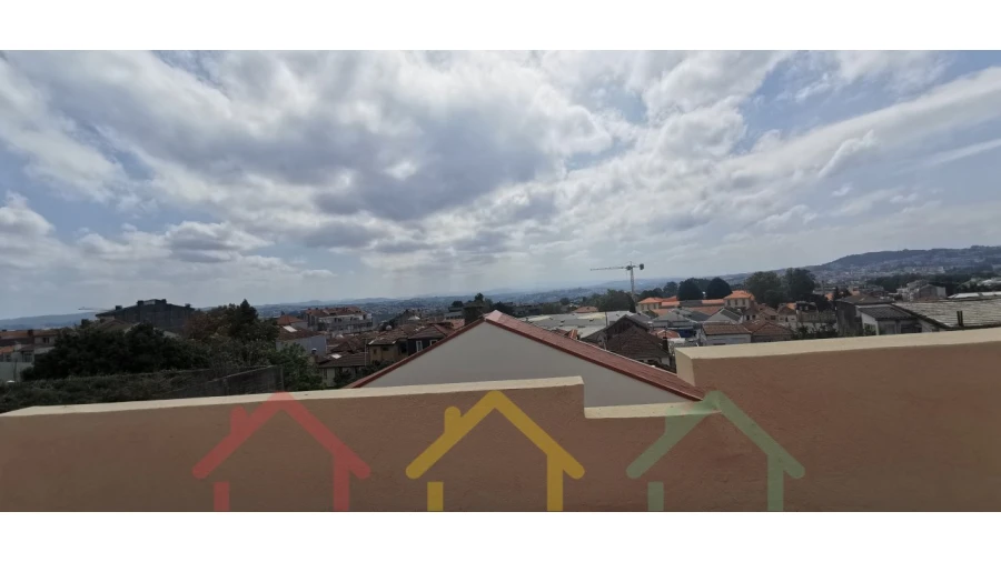 Moradia T7 para Venda em Bonfim Foto 16