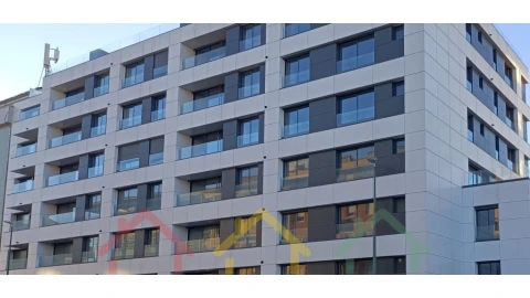 Apartamento T3 para Venda em Cedofeita, Santo Ildefonso, Sé, Miragaia, São Nicolau e Vitória