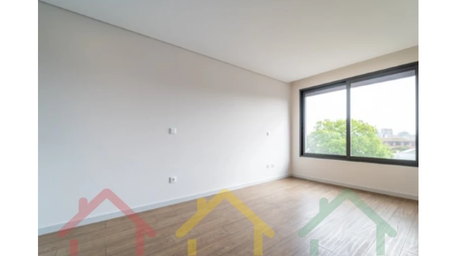 Apartamento T3 para Venda em Cedofeita, Santo Ildefonso, Sé, Miragaia, São Nicolau e Vitória Foto 12