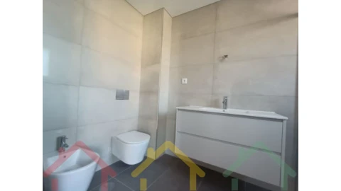 Apartamento T2 para Venda em Cedofeita, Santo Ildefonso, Sé, Miragaia, São Nicolau e Vitória