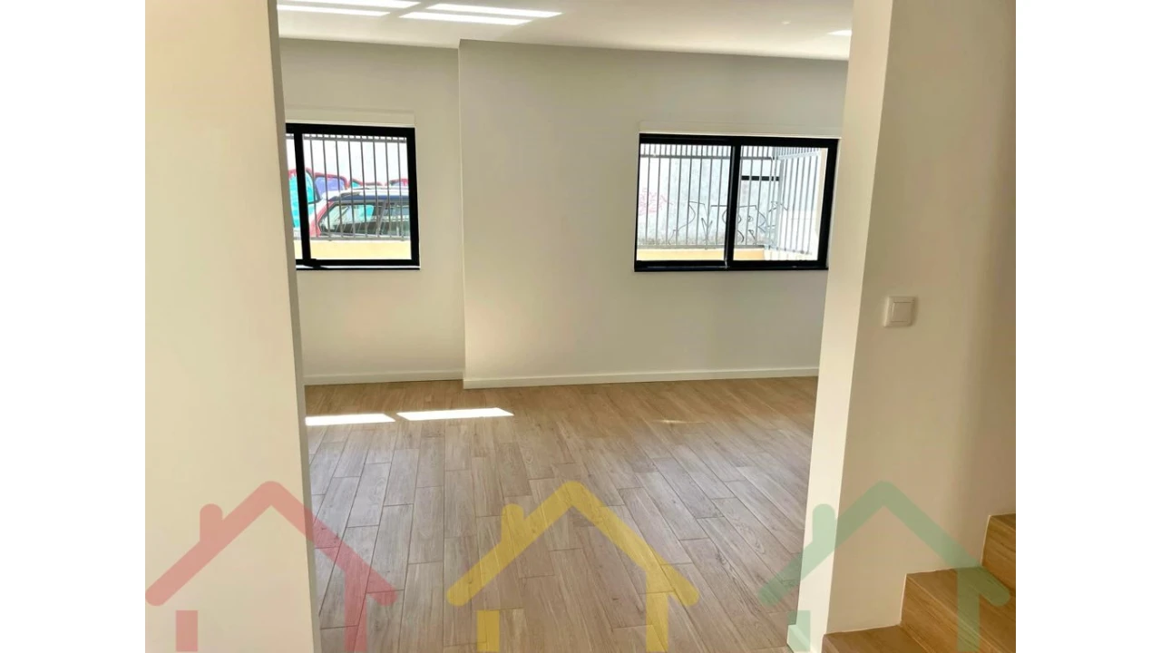 Moradia T3 para Venda em Rio Tinto Foto 8