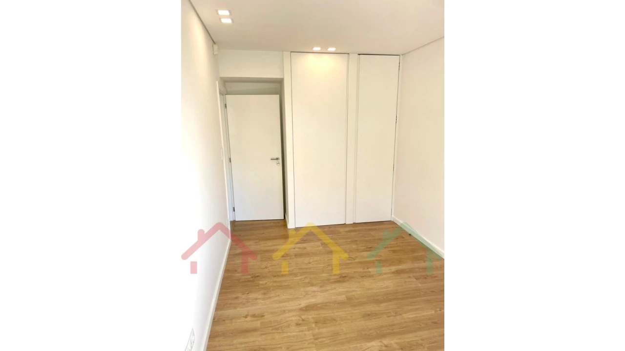 Moradia T3 para Venda em Rio Tinto Foto 19