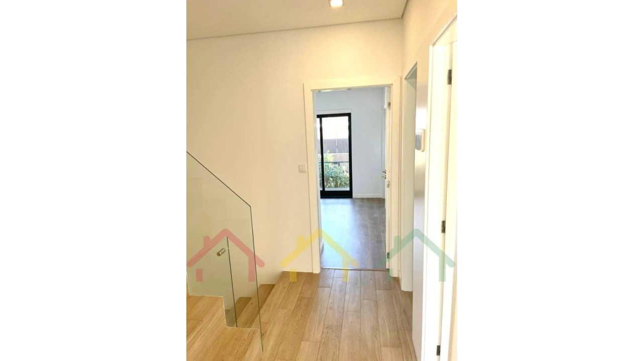 Moradia T3 para Venda em Rio Tinto Foto 21