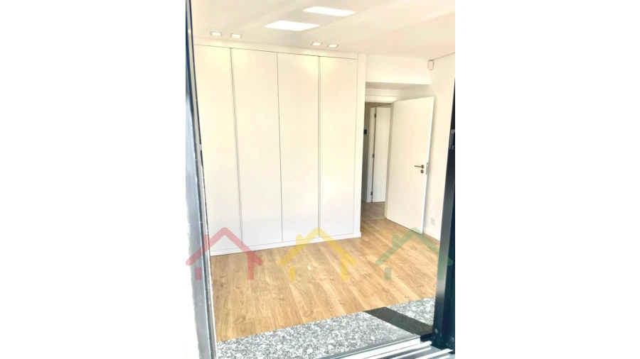 Moradia T3 para Venda em Rio Tinto Foto 12