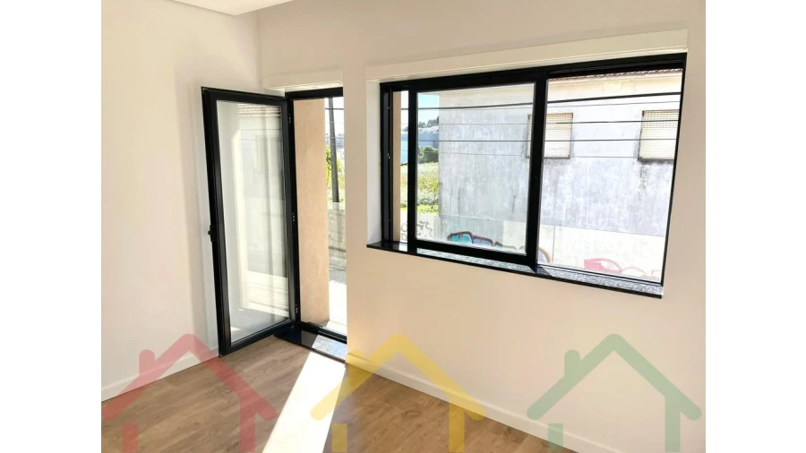 Moradia T3 para Venda em Rio Tinto Foto 17