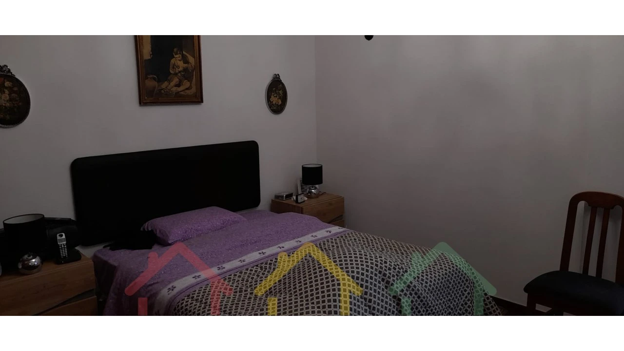 Apartamento T1 para Venda em Paranhos Foto 9