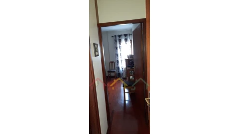 Apartamento T1 para Venda em Paranhos