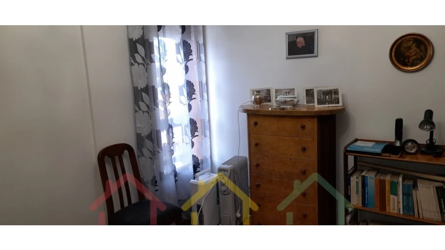 Apartamento T1 para Venda em Paranhos Foto 8