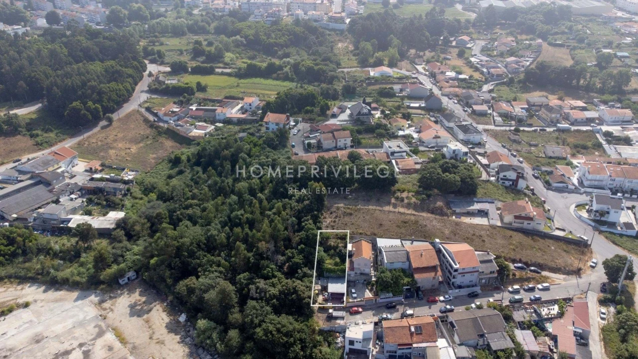 Terreno para Venda em Vilar de Andorinho Foto 7