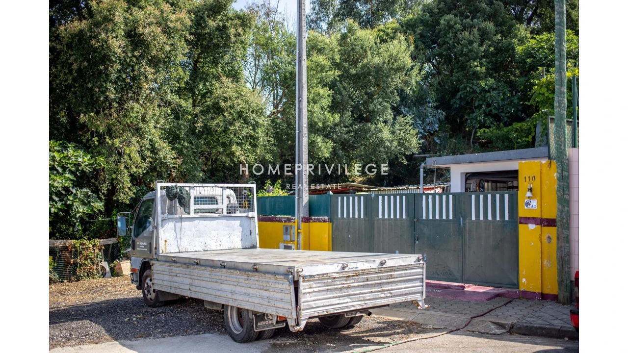 Terreno para Venda em Vilar de Andorinho Foto 2