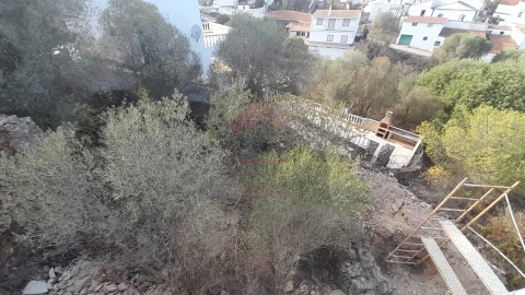 Moradia T0 para Venda em Alcoutim e Pereiro