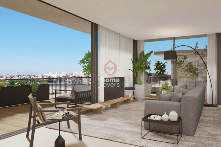 Apartamento T5 para Venda em Canidelo Foto 3