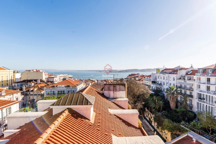 Apartamento T3 para Venda em Santa Maria Maior Foto 32