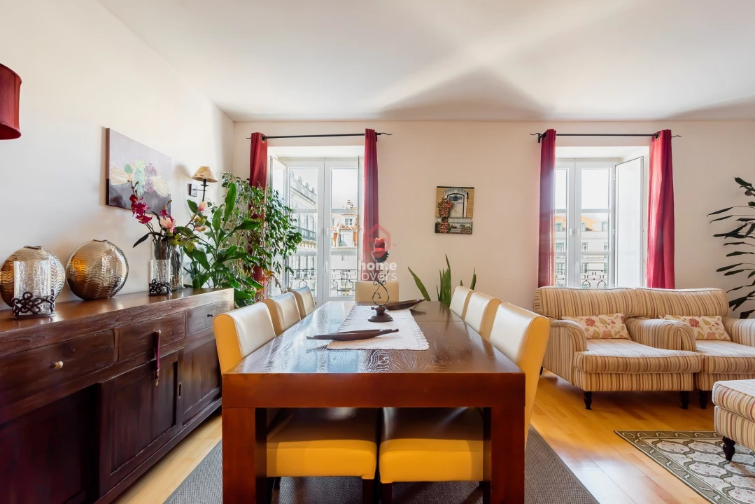 Apartamento T3 para Venda em Santa Maria Maior Foto 4
