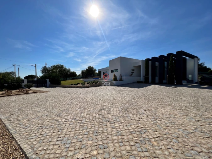 Moradia T4 para Venda em Loule (São Clemente) Foto 23