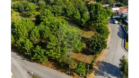 Terreno para Venda em Sandim, Olival, Lever e Crestuma