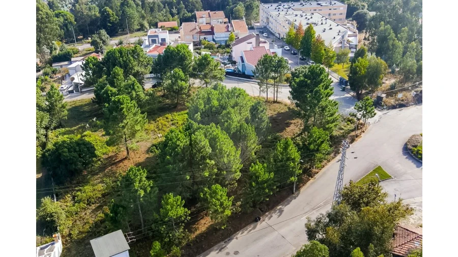 Terreno para Venda em Sandim, Olival, Lever e Crestuma Foto 2